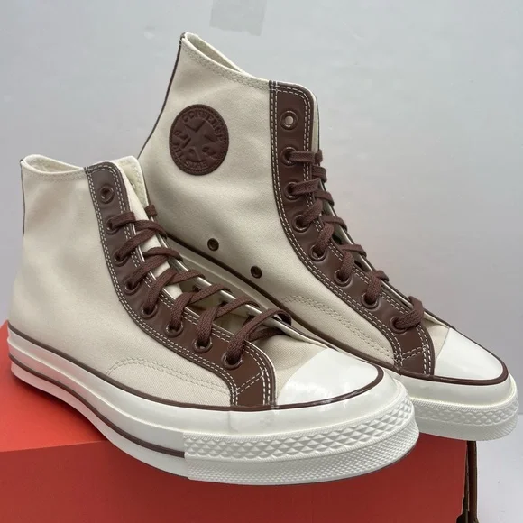 Converse Men’s A09450CCHUCK 70 HINATURAL VORY/BEAR NAP/EGRET High-Top Sneakers